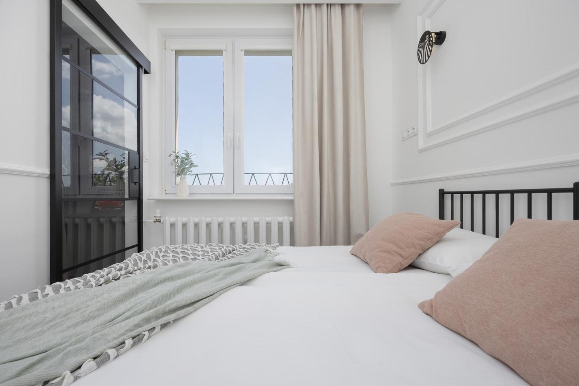 Elegancki Apartament Dla 4 Osob W Warszawie By Noclegi Renters วอร์ซอ ภายนอก รูปภาพ